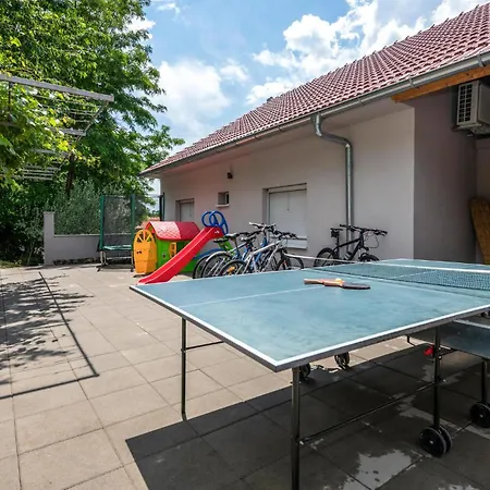 4 Bedroom Amazing In Glavina Donja Donja Glavina