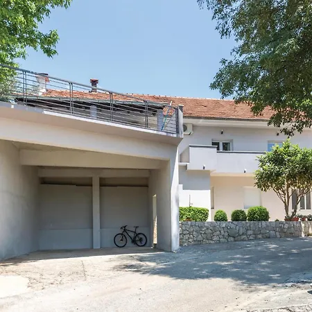 Holiday home 4 Bedroom Amazing In Glavina Donja