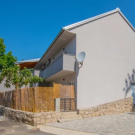 Four-bedroom In Glavina Donja * Donja Glavina