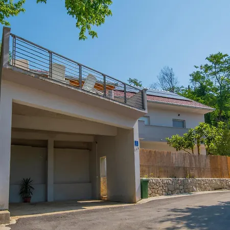 Four-bedroom In Glavina Donja * Donja Glavina