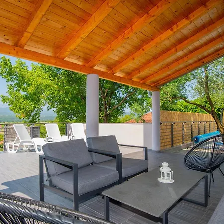 펜션 Four-bedroom In Glavina Donja Donja Glavina